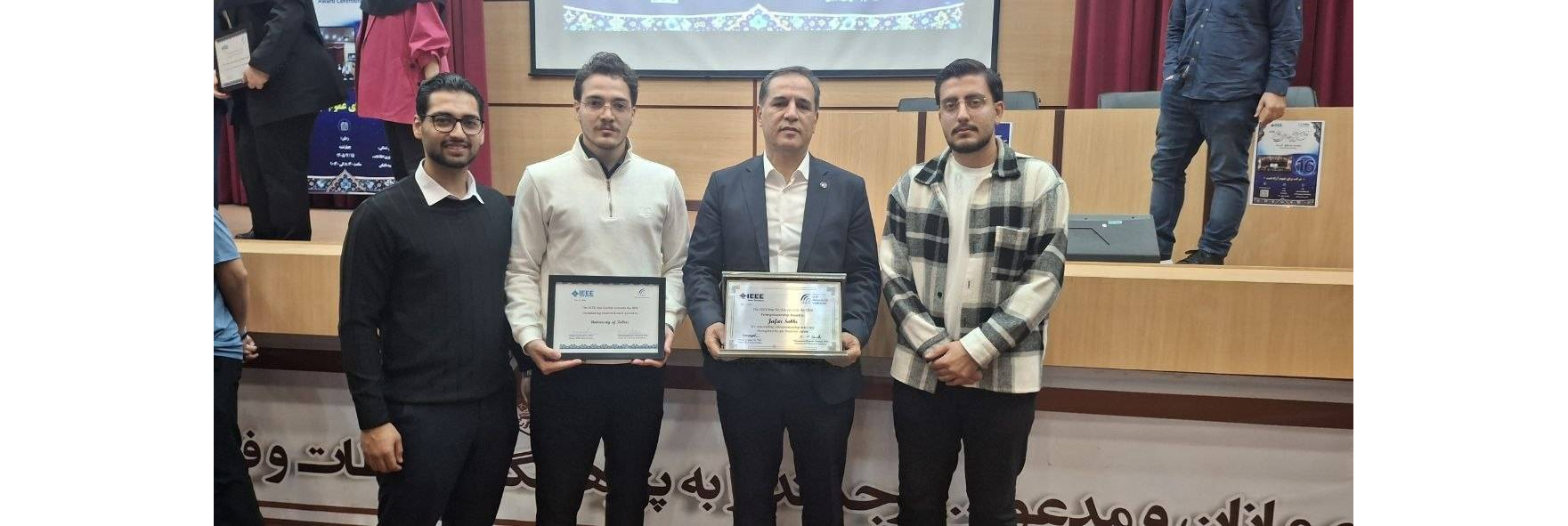 درخشش دانشاه تبریز در شانزدهمین آیین اهدای جوایز بخش ایرانIEEE